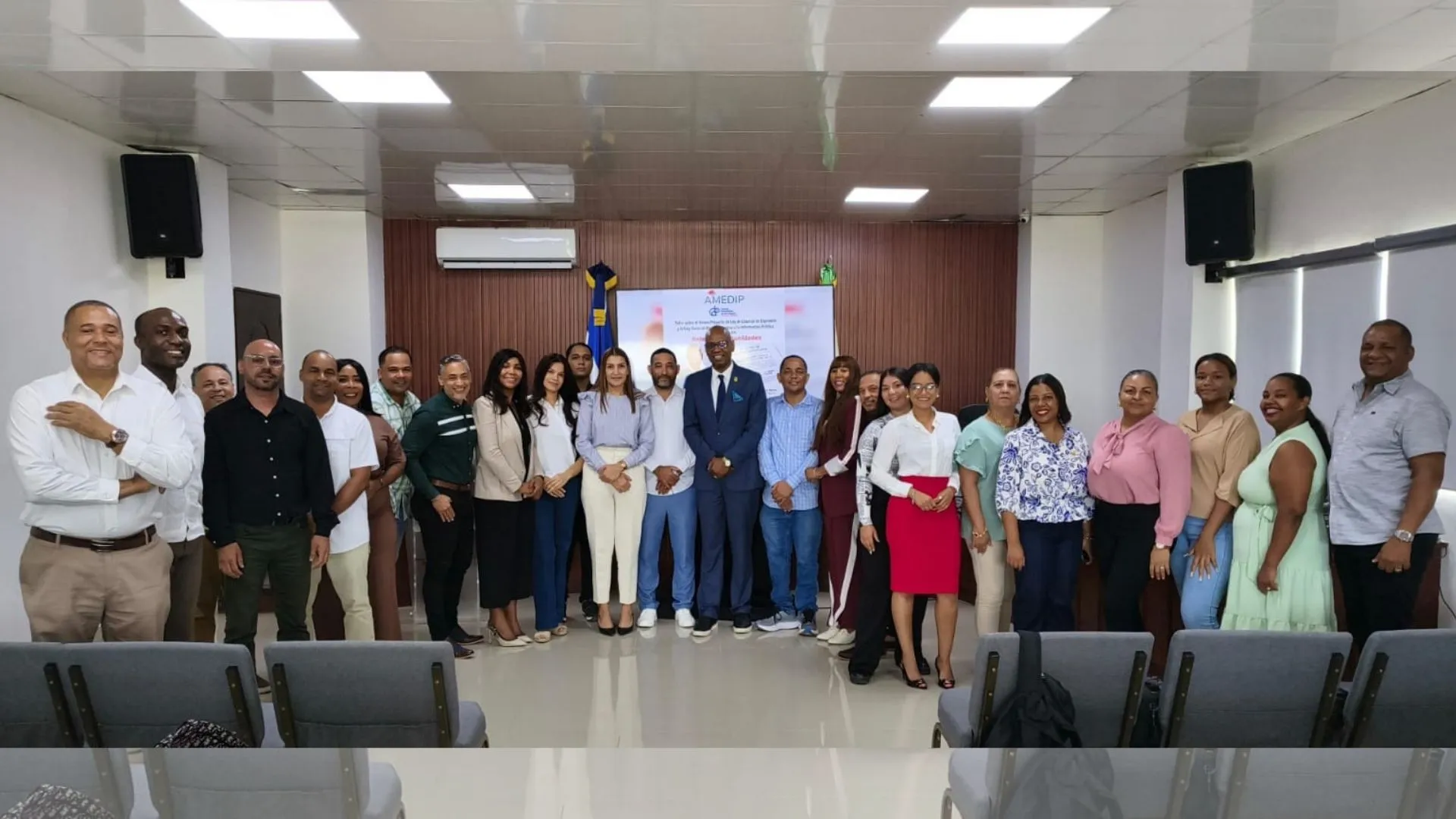 CDP y AMEDIP realizan taller sobre libertad de expresión y acceso a la información pública en el Ayuntamiento