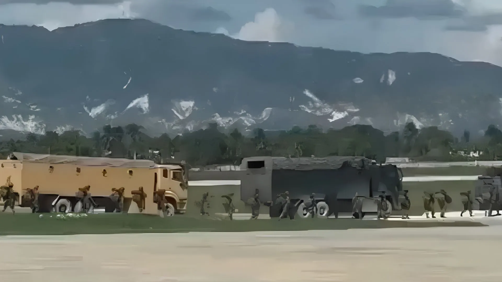 Video muestra llegada de tropas salvadoreñas a Puerto Príncipe